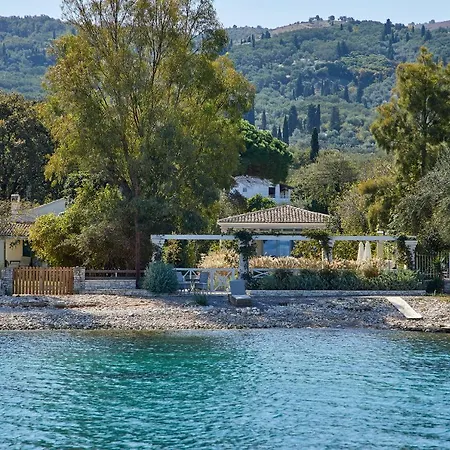 Villa The Beach House